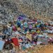 Tempat Pembuangan Akhir (TPA) sampah Kampung Ciangir, Kota Tasikmalaya, Jawa Barat. (Antara Foto/Adeng Bustomi)