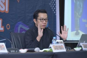 Scroll, Klik, Lalu Percaya: Kebiasaan Pilih-Pilih Berita